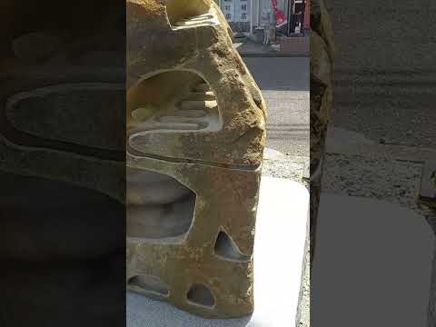YouTube-Video-Thumbnail