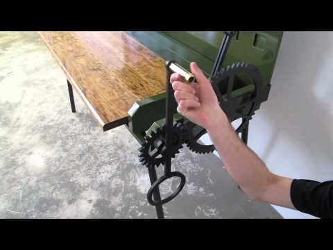 YouTube-Video-Thumbnail