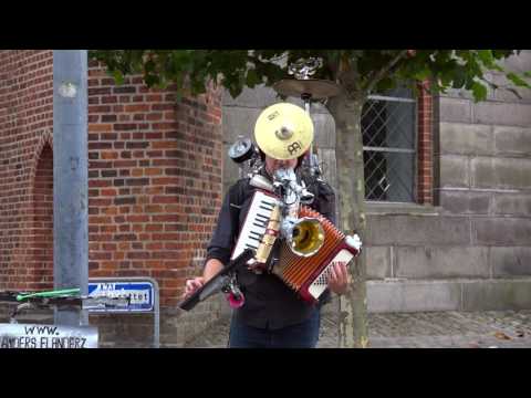 YouTube-Video-Thumbnail