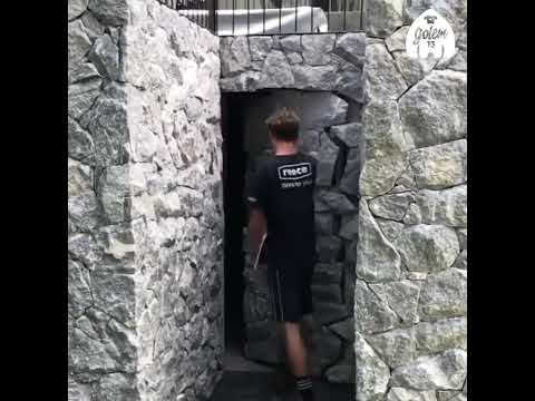 YouTube-Video-Thumbnail