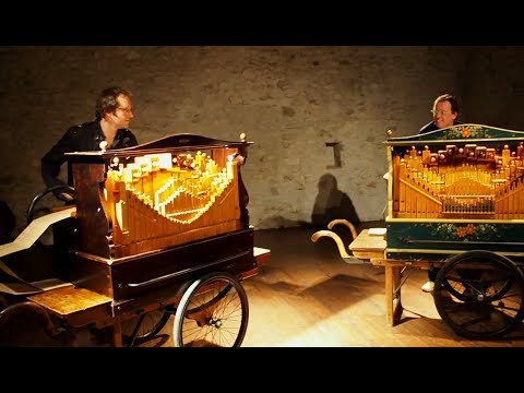 YouTube-Video-Thumbnail