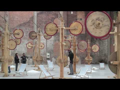 YouTube-Video-Thumbnail