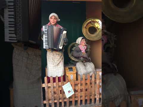 YouTube-Video-Thumbnail